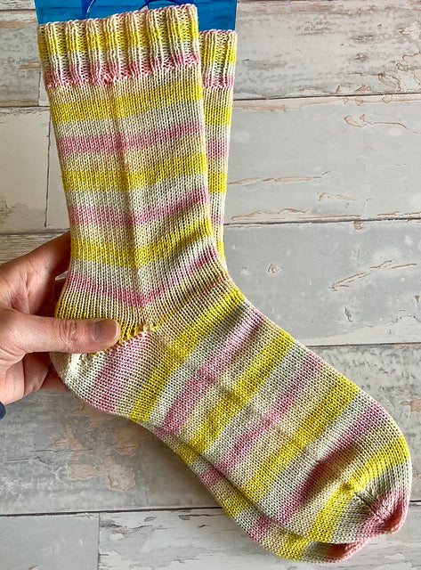 Apple Blossom (4 stripes)