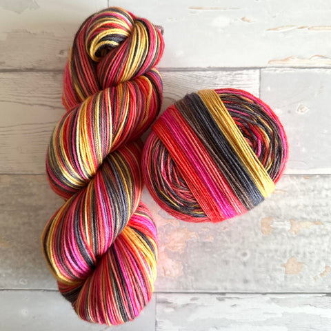 Fawkes (6 stripes)