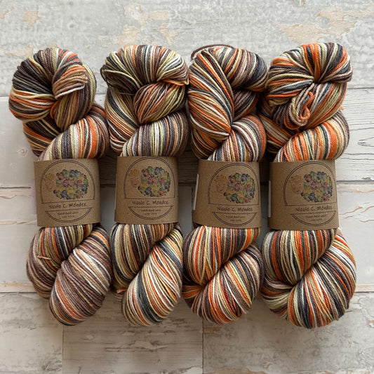 Moth of the Month - Hummingbird Hawk Moth (7 stripes)