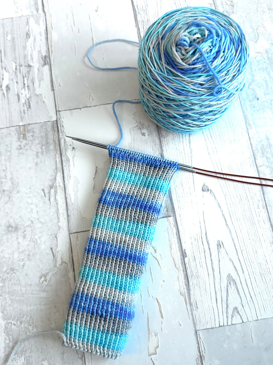 snow day (4 stripes)